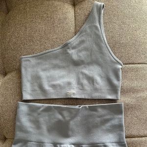 SET Active Gray Athletic set